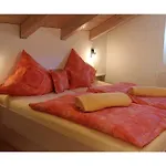 With 2 Bedrooms Feriehus
