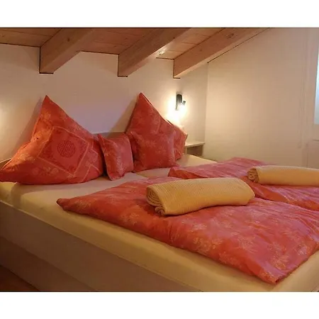With 2 Bedrooms Vakantiehuis